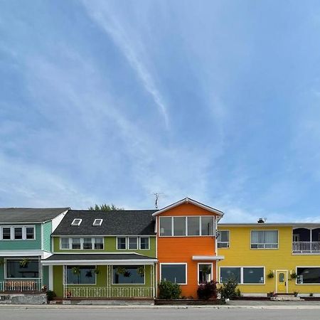 Hotel Wolfe Island Marysville Bagian luar foto